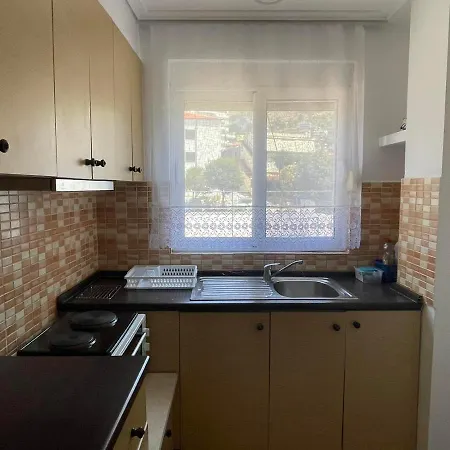 Kristo Apartament, Saranda