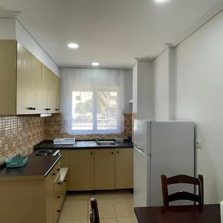 Kristo Apartament, Saranda