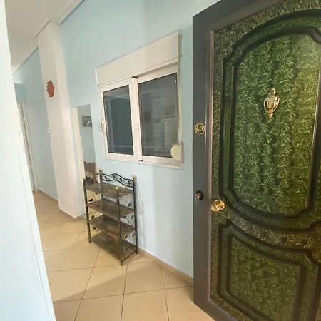 Kristo Apartament, Saranda